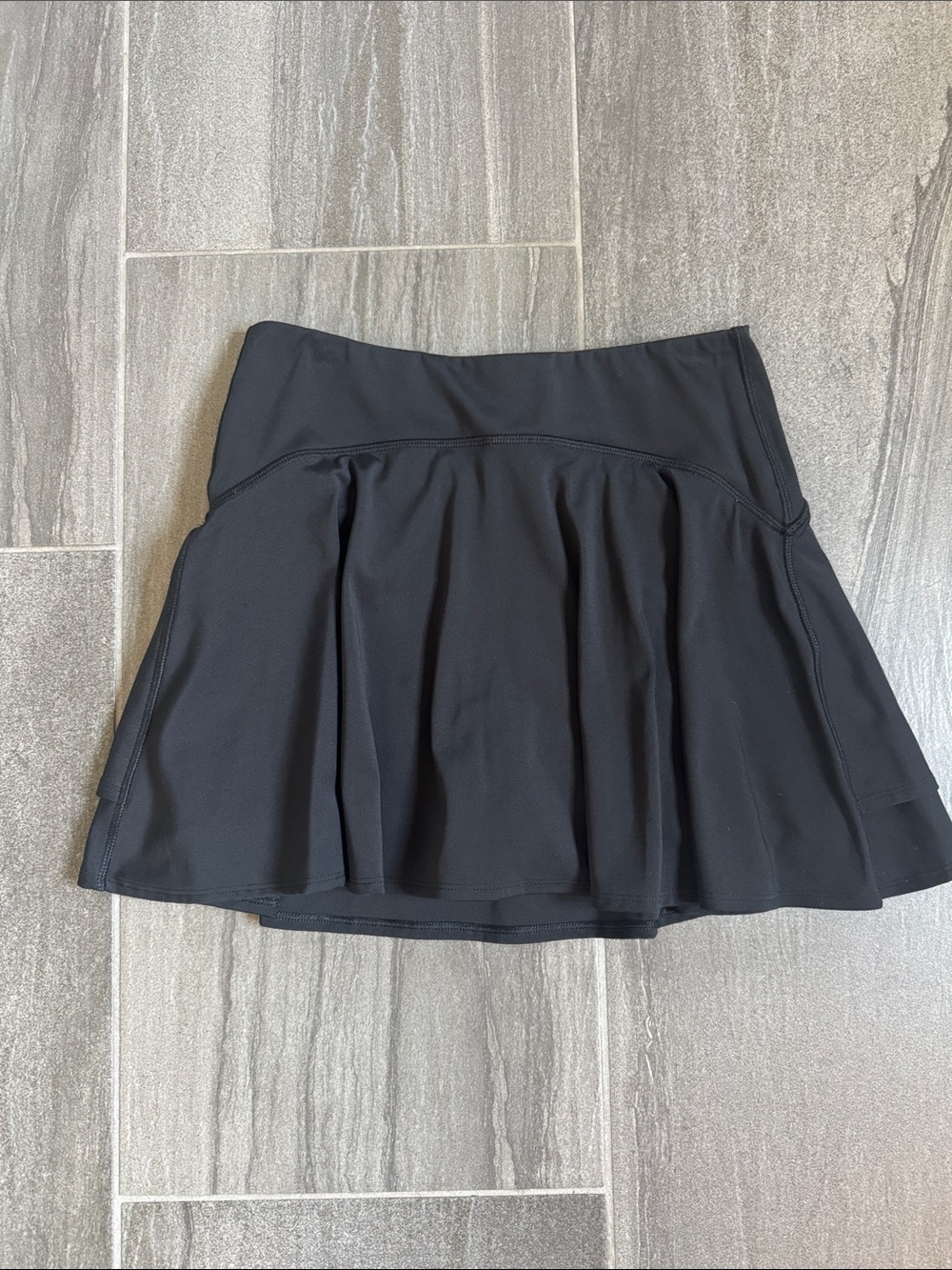 Old Navy Black Athletic Skirt